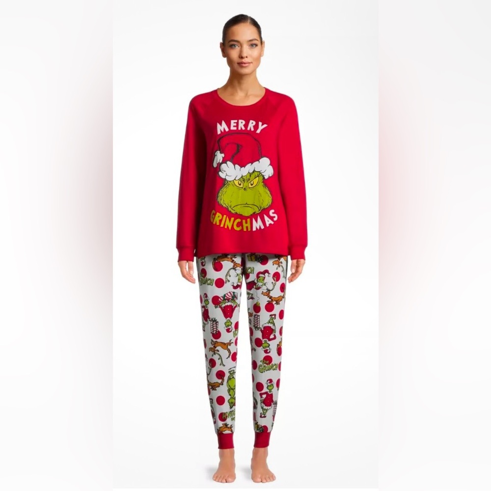 The Grinch Merry Grinchmas Women’s Pajama Set-Size S (4-6)